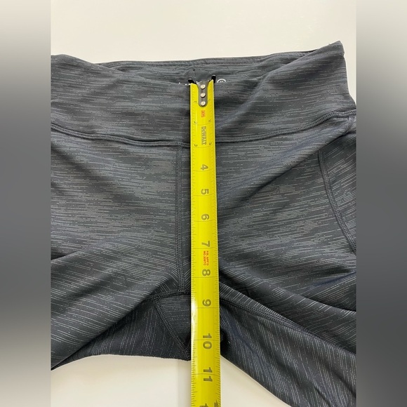 Outdoor Voices Cropped Gray Leggings Size Medium - Picture 8 of 10